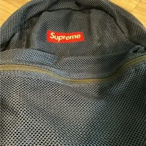 バッグ Supreme navy mesh backpack Supreme Mesh Backpack Navy | eBay